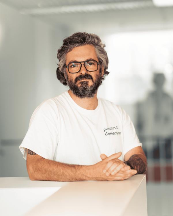 Markus Neckar von palmerhargreaves übernimmt nun auch die Rolle als CAIO palmerhargreaves macht Markus Neckar zum Chief AI Officer