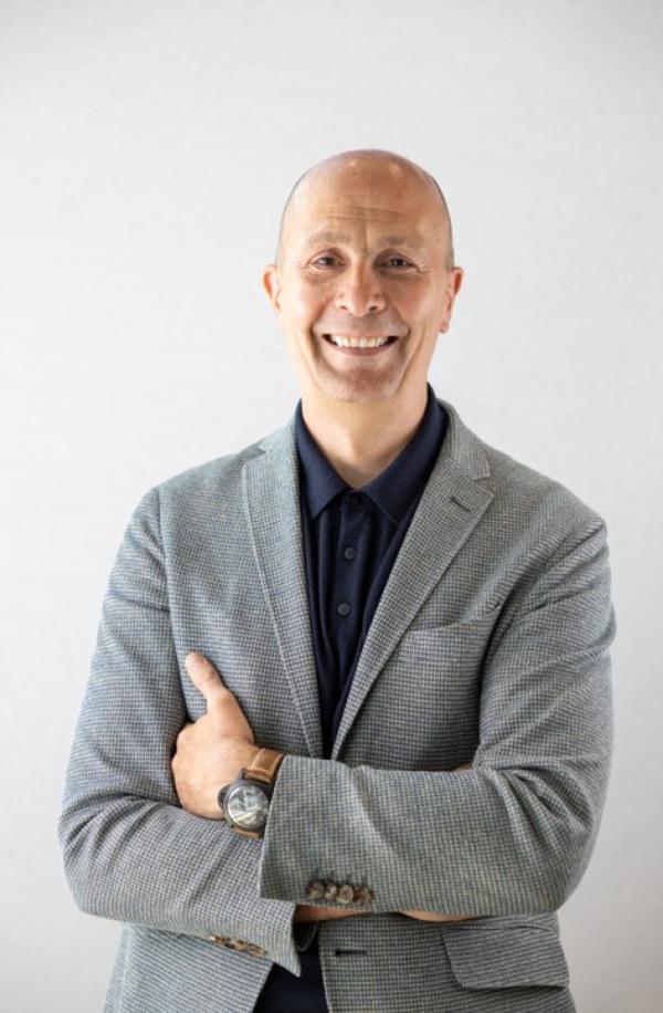 Ian Tickle übernimmt die Rolle nun dauerhaft, nachdem er sie zuvor vorläufig ausgeübt hatte Freshworks ernennt Ian Tickle zum Chief of Global Field Operations