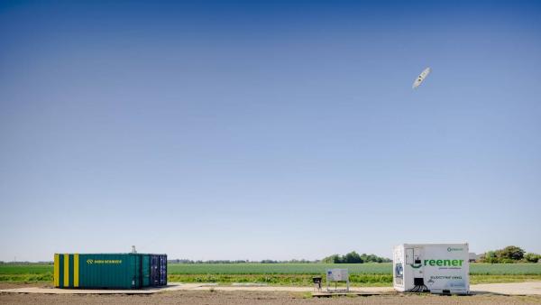 Kitepower im Einsatz beim Projekt Mekante Diek (Deichverstärkung Tiel-Waardenburg) Strom aus Lenkdrachen
