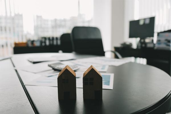 Christian Varga: Strategien zur internationalen Expansion Schweizer Immobilienfirmen