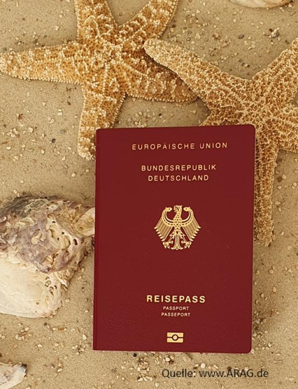 ARAG Experten über Neuigkeiten und Hürden im Dokumenten-Dschungel Grenzenlos reisen - aber bitte mit gültigen Papieren