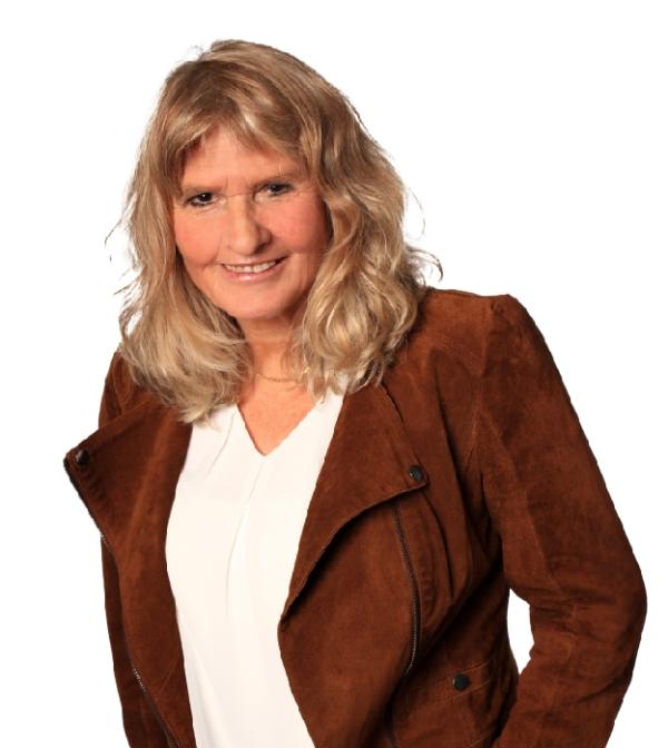 Autorin: Angelika Pfirrmann Angelika Pfirrmann: "CMD - Der falsche Biss": Gesundheitsrisiko Füllungen, Zahnersatz, Kieferorthopädie