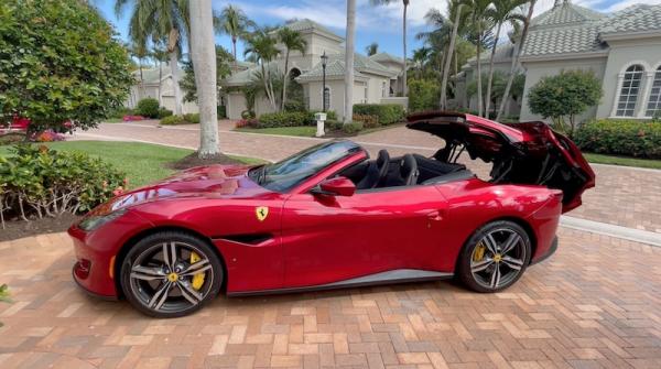 SmartTOP Zusatz-Verdecksteuerung von Mods4cars für Ferrari Portofino M SmartTOP Zusatz-Verdecksteuerung von Mods4cars für Ferrari Portofino M jetzt erhältlich