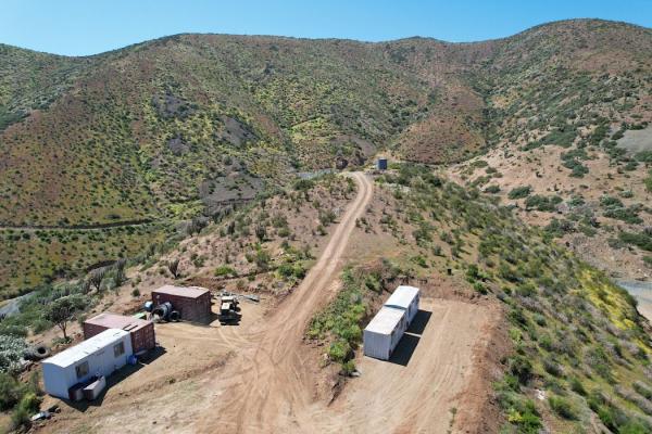 Altiplano sichert sich die Erweiterung der Option auf die Cu-Au-Fe-Mine Santa Beatriz