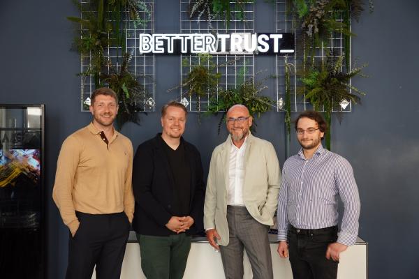Jochen Schweizer steigt als Beirat bei der PR-Agentur BETTERTRUST ein Jochen Schweizer steigt als Beirat bei der PR-Agentur BETTERTRUST ein