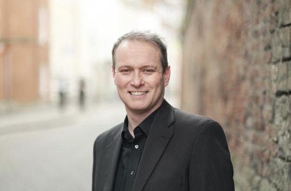Darren James, Senior Product Manager Neue Specops-Analyse zeigt: Lokale Administratorkonten sind oft übersehene Schwachstellen