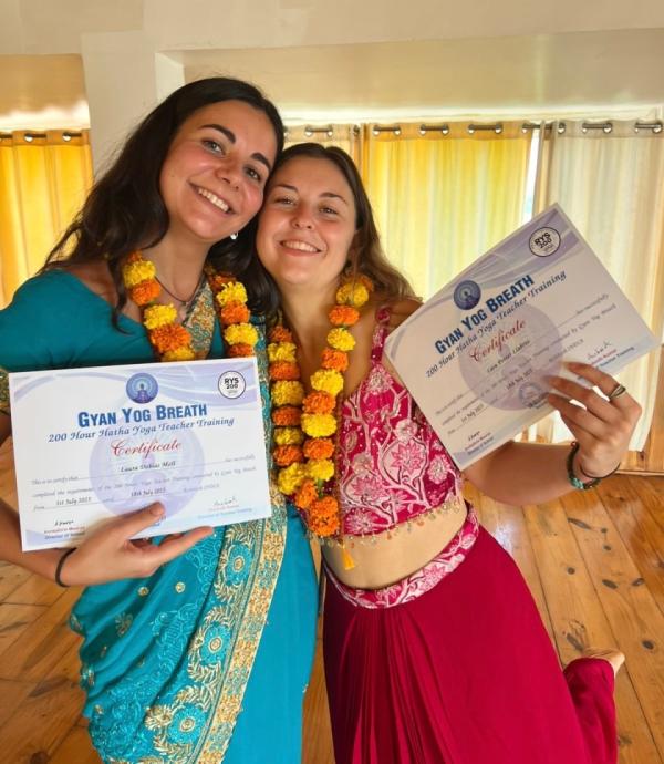 Online 200 Stunden Yogalehrer Ausbildung auf Deutsch!