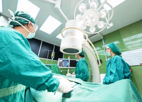 Jede Klinik kann durch Med-Domains neue Patienten gewinnen Warum Krankenhäuser und Kliniken Med-Domains verwenden sollten