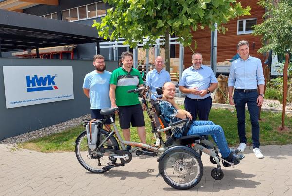 Gemeinnütziger NH/HH Recyclingverein spendet € 8500 an Hagsfelder Werkstätten 