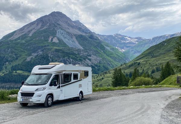 Urlaub mit dem Wohnmobil: Auch auf Eventualitäten vorbereitet sein. Foto: HUK-COBURG Urlaub mit dem Wohnmobil - Freiheit pur