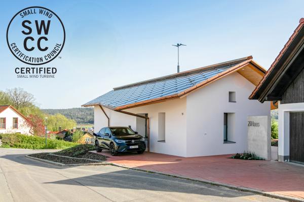 Wohnhaus bei Nürnberg mit SkyWind NG Die erste zertifizierte Mikro-Windkraftanlage der Welt kommt aus Deutschland!