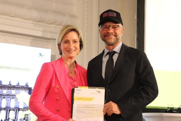 Managerbund Reutlingen e.V. - Lea Mittelstandspreis Anerkennung "Sozial Engagiert" Managerbund Reutlingen e.V. - Lea Mittelstandspreis Anerkennung "Sozial Engagiert"