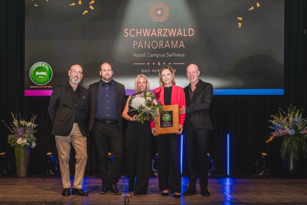 Hotel Schwarzwald Panorama gewinnt den Green-Sleeping-Award 2025