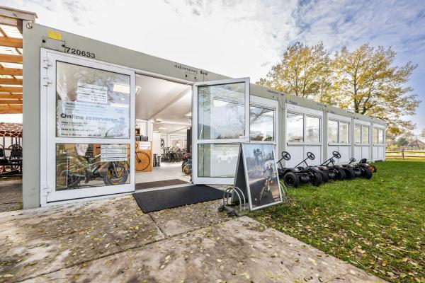 ELA Container bietet schnelle Lösung nach Brand in einem Urlaubspark