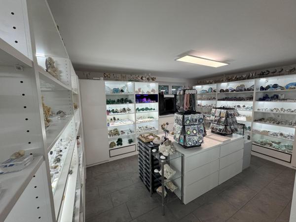 Kristalle in 360°-Ansicht: Neue Maßstäbe im E-Commerce