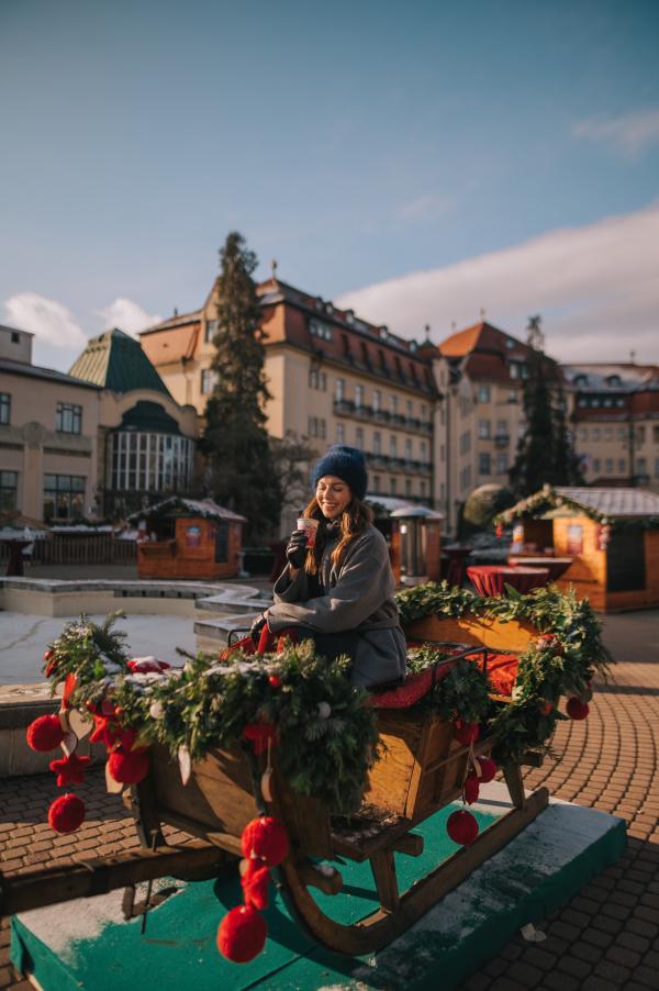 Weihnachtszauber auf der Kurinsel: Die Ensana Hotels in Piestany/Slowakei laden zum Weihnachtsmarkt ein