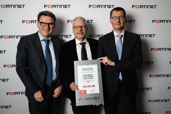 Controlware erhält Fortinet Award "National Partner of the Year, Germany 2025" in Silber