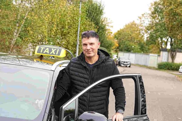 Bundesweite Krankenfahrten ab und nach Tübingen