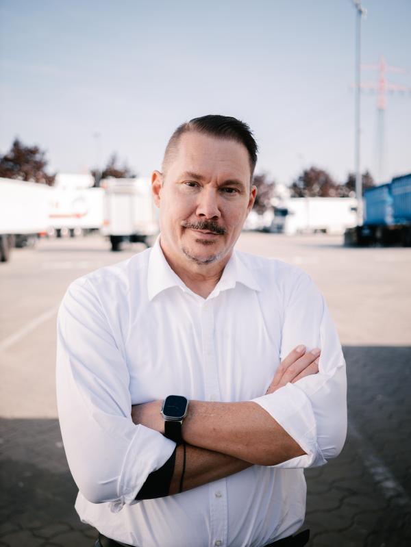 LKW Fahrer finden mit System - Das F.A.I.R.-Recruiting-Konzept der Pesbe GmbH