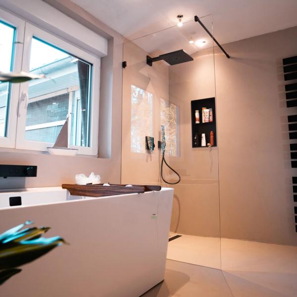 Trends im Interior Design: Glas als Stilmittel - Glaserei Reher setzt Akzente in Hamburg