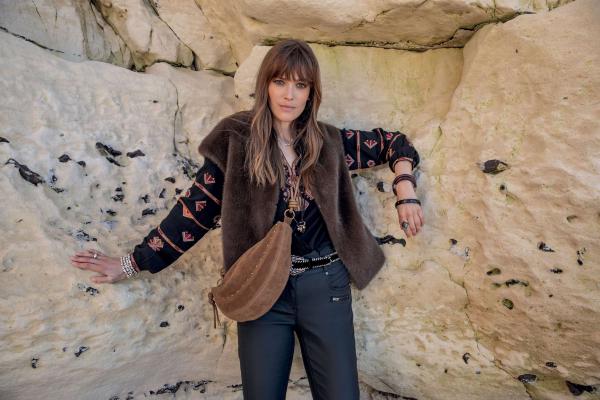 ELORA Fashion präsentiert die neue Herbst-/Winterkollektion 2025/2026 - Zeitgemäße Pret-à-Porter-Mode für jede Frau