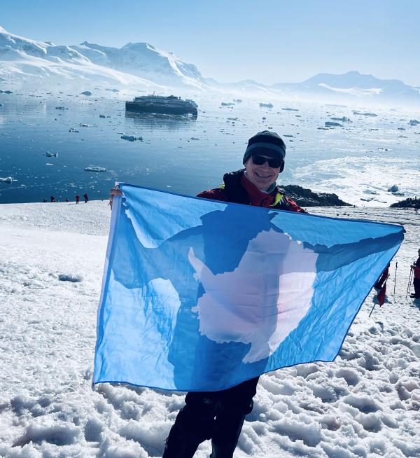 Neu: erstes, internationales Schiffsarztverzeichnis (all genders) in 9 Sprachen 