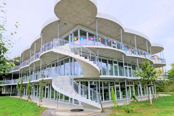 Schulhaus in Winterthur: Der große Bär wird rutschfest