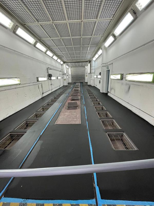 Ableitfähige Bodenbeschichtung für sichere Lackierkabinen