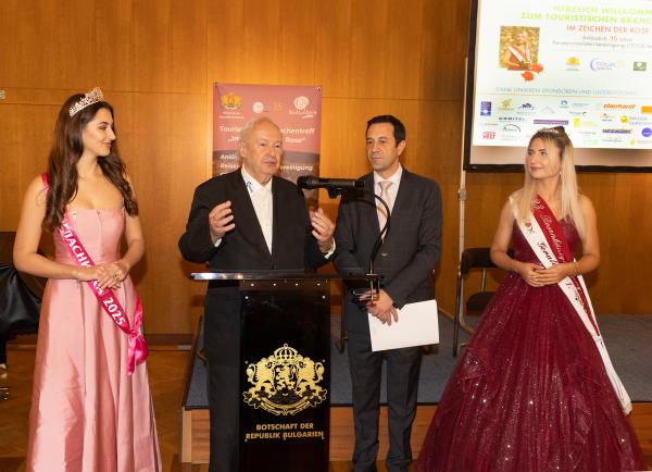 CTOUR- die Reisejournalisten Vereinigung feiert 35 Jahre-Jubiläum im "Zeichen der Rose" 