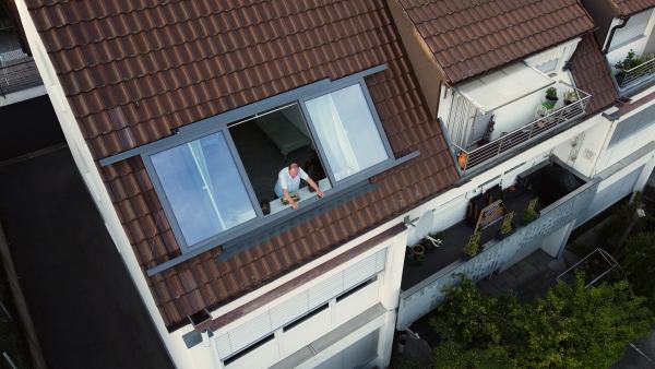 Aerogel löst XPS-Schaum als Dämmmaterial ab: Dreifach verglaste Dachschiebefenster von LiDEKO voll förderfähig