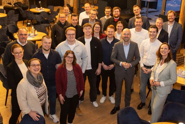 Zweiter JuLePro-Jahrgang bei DENIOS feierlich verabschiedet