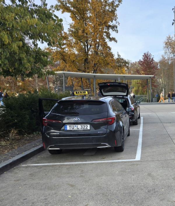 Flughafentransfer Tübingen mit Renna Taxi Tübingen