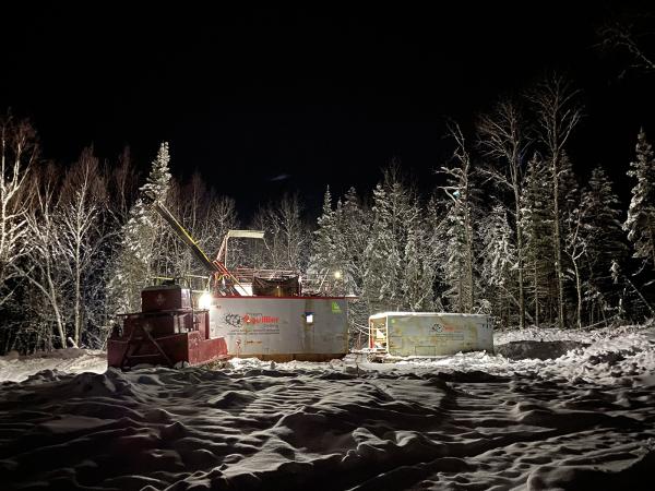 First Mining Gold: Miroir-Ziel wächst in die Tiefe - bis zu 30,58 g/t Gold erbohrt!