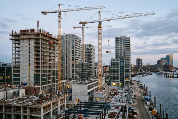 Neubauprojekte sicher finanzieren und vermarkten