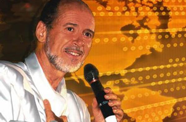 Die Rael-Bewegung unterstützt Pedro Sánchez' Rede gegen den Krieg und fordert eine Reform des Wahlsystems