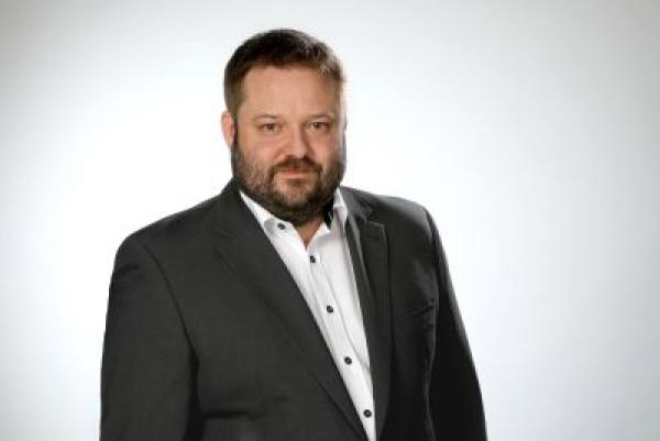 Ehrenamt auszeichnen- aber richtig: Warum Wertschätzung oft verpufft und was Organisationen ändern sollten