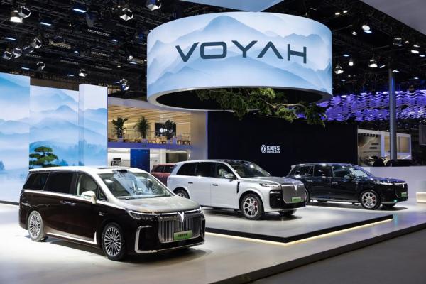 High-End-NEV-Marke VOYAH treibt globale Expansion mit vielseitigen Maßnahmen voran; Taishan X8 erregt Aufsehen
