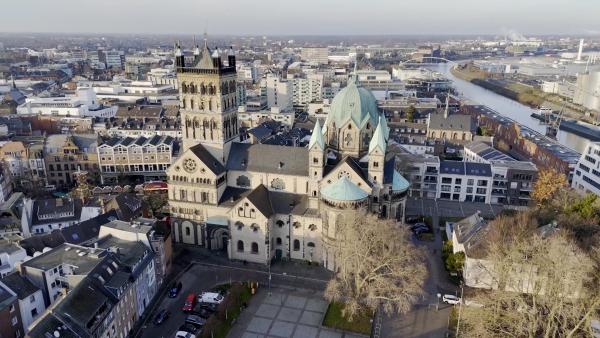 Heine & Hecker Immobilien Inh. Corvin Hecker e. K. - Ihr Immobilienmakler in Neuss & Düsseldorf