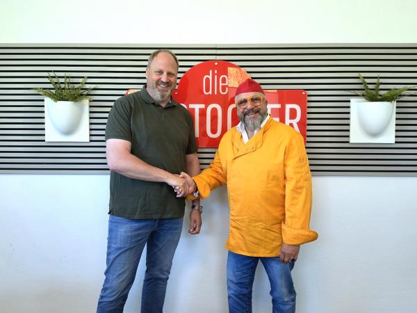 "Curry-Paule" wächst weiter: Berliner Kultmarke holt dritten starken Lizenzpartner an Bord