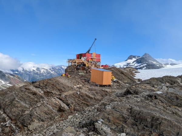 Goliath Resources startet 50.000-Meter-Bohrprogramm auf Surebet