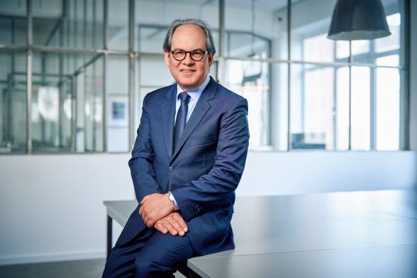 TENAXIS - Dr. Marc Konieczny gründet Executive-Search-Boutique