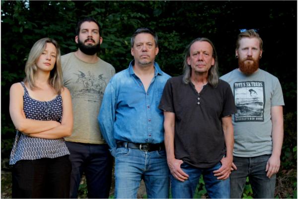 Mick Scheuerle: Top-Gitarrist veröffentlicht vielschichtiges Meisterwerk - "Doubts and Demons"