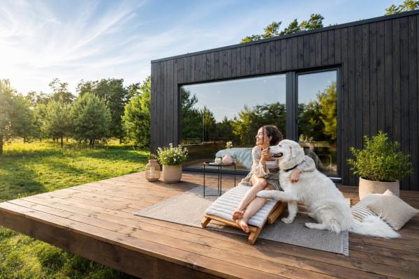 Fewobird übernimmt Reiseportal Urlaub-mit-Hund.de