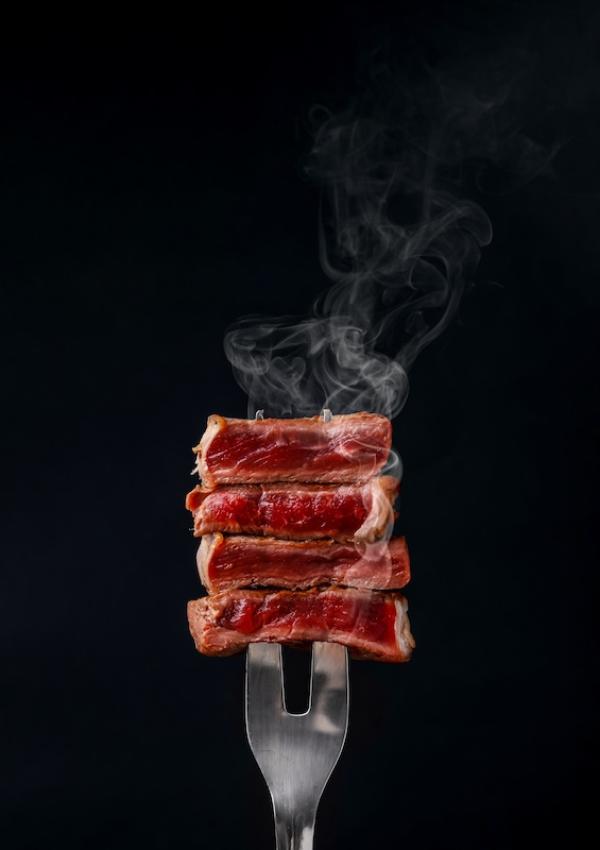 Rotes Fleisch und Krebs: Was sagt die Wissenschaft?