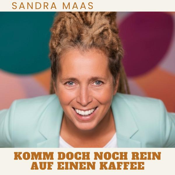 Sandra Maas bittet musikalisch "Komm doch noch rein auf einen Kaffee"