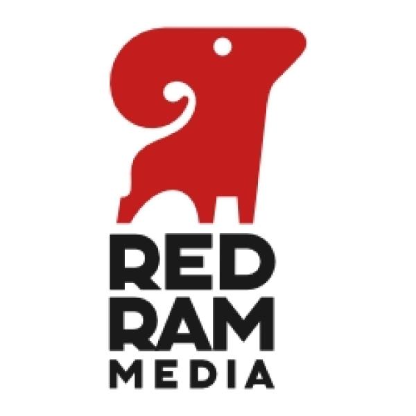 SEO für Maschinenbau und Industrie: RED RAM MEDIA richtet Sichtbarkeit am Beschaffungsprozess aus