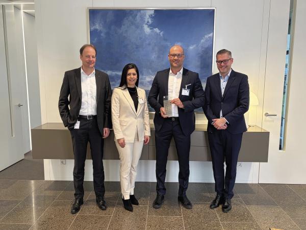 TRUMPF Supplier Award 2025 für LED2WORK: Ausgezeichnet für "Best Overall Performance - Production Material"