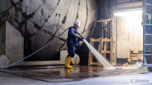 Moderne Industriereinigung sichert Anlagenverfügbarkeit