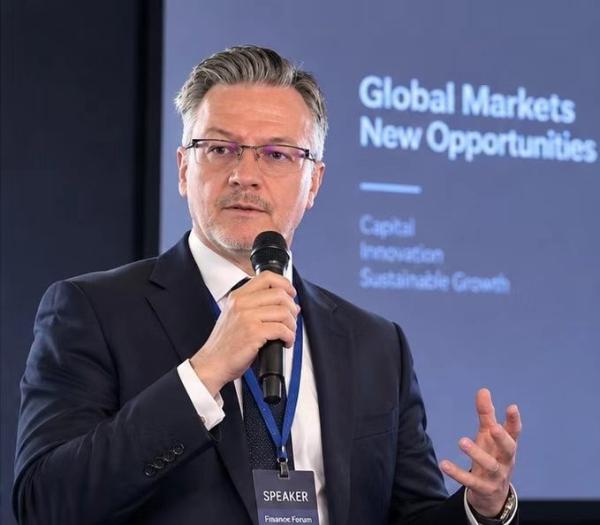 Die Rückkehr eines Wall-Street-Quant-Veteranen: Im Gespräch mit Marcus Hartmann, CEO der deutschen Niederlassung von Fundsmith