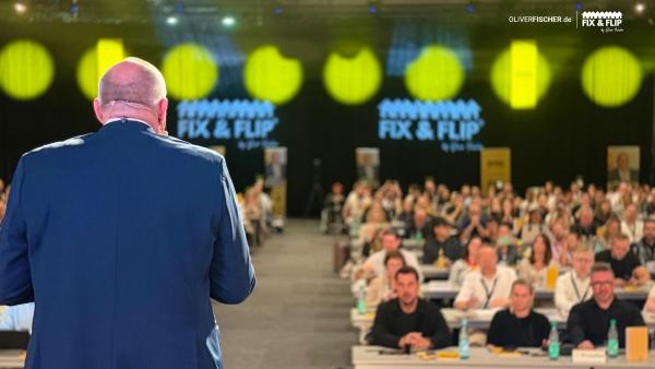 FIX&FLIP LIVE in Bremen: Oliver Fischer und Stargast Joey Kelly begeistern 272 Teilnehmer